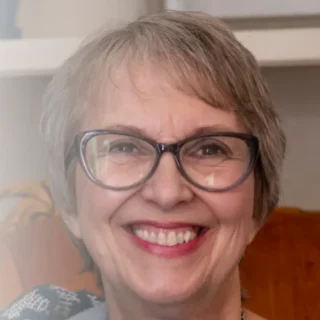 Sue Pitchfort, Win The Hour Win The Day client